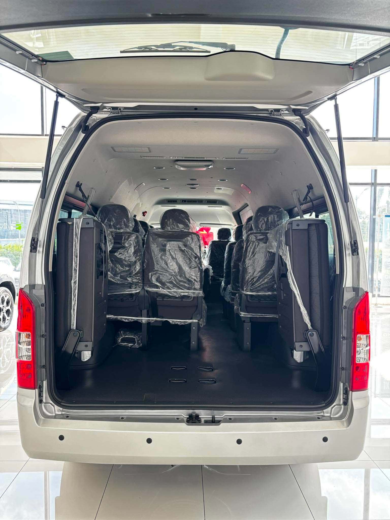 Van #2 photo 2