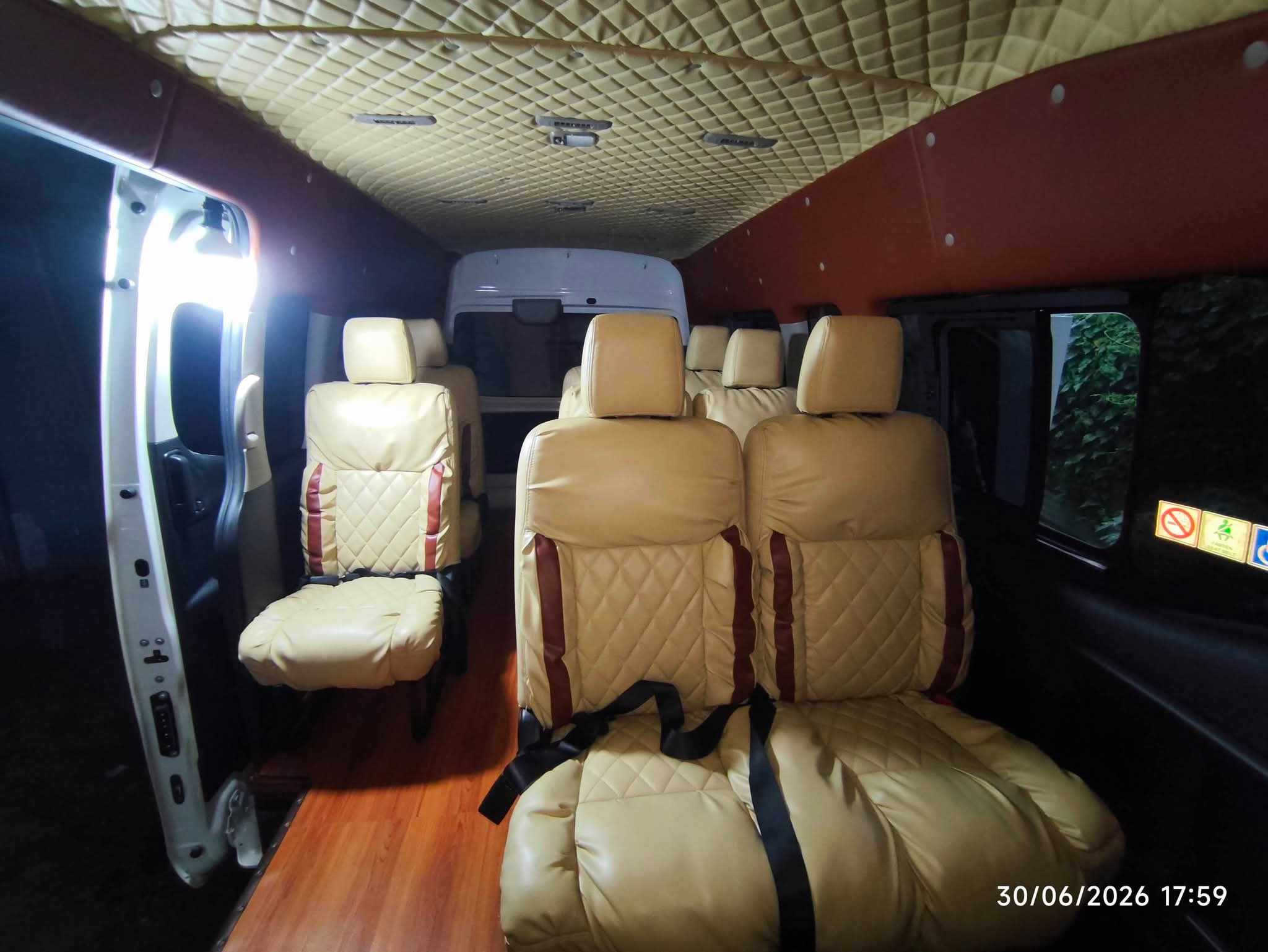 Van #1 photo 9